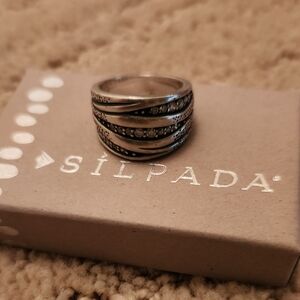 Silpada Silver Band with Crystal Details size 5